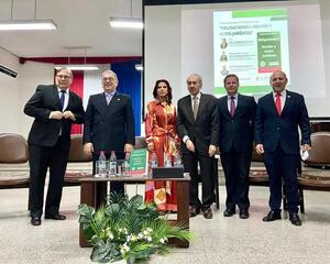Obligaciones: "El derecho nace a partir de los hechos y esto ocurre en todas las materias" - PDS RADIO Y TV