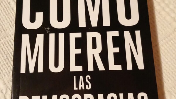 Análisis impactante y guía para defender la democracia