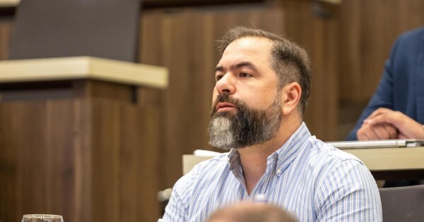 Atacan a una funcionaria en la cárcel de Concepción y el PCC expone el poder de fuego de su ala femenina