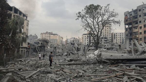 Mueren al menos 38 palestinos en Gaza y cerca de 80 cuerpos son hallados en una semana