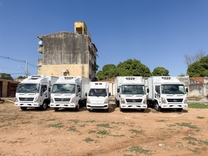AUTOMOTOR entregó 5 camiones HYUNDAI refrigerados a Productos Edward S.A.