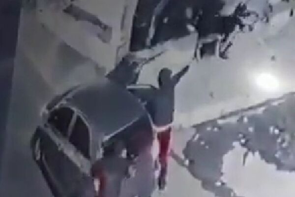 Hombre pierde la vida tras ataque armado en Villa Elisa - SNT