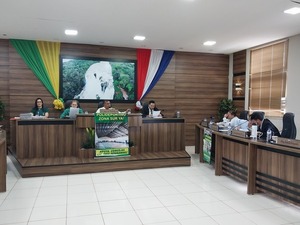 Frenan intento irregular de entrega de una plaza en Presidente Franco - La Clave