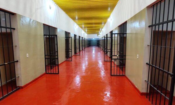Funcionaria de la penitenciaría de Concepción fue atacada por un grupo de reclusas del PCC