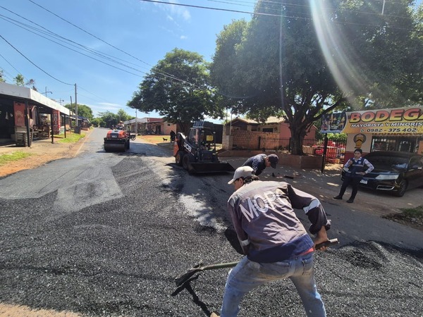 MOPC realiza bacheo para mejorar la circulación vehicular en Capiatá - .::Agencia IP::.
