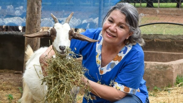 Luciana no tiene hijos, pero “adoptó” a los animales del Zoo de Asunción donde es veterinaria