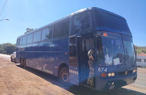 Esto dijo el ministro de la Senad sobre el bus con doble fondo que llevaba droga y simulaba ser de turismo - Nacionales - ABC Color