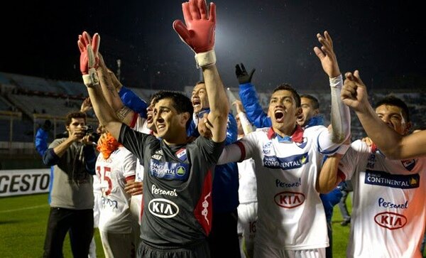 Versus / Apela a toda la experiencia de un finalista de América en 2014