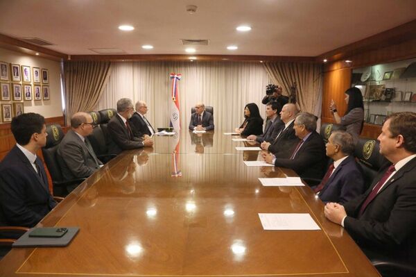 Autoridades de la Corte Suprema recibieron a vicepresidente del Supremo Tribunal Federal de Brasil