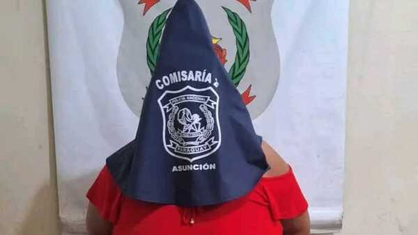 Cuidadora es acusada de dopar y robar a abuelita de 85 años