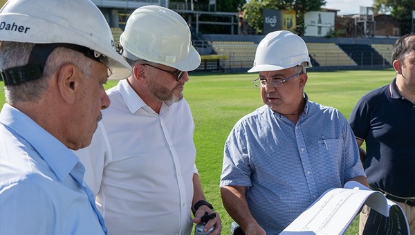 Conmebol destinará USD 20 millones en la renovación de estadios del fútbol paraguayo
