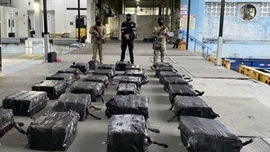 Panamá decomisa 890 kilos de droga en un contenedor con destino a España