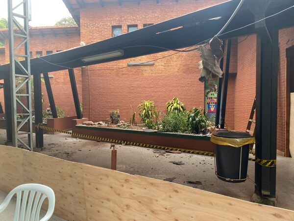 Alivio para la comunidad educativa del CREE: Inician reparaciones ante riesgo de derrumbe