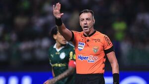 Los árbitros para los duelos ante Chile y Colombia