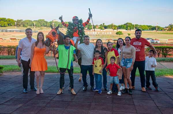 Turf: Surgen precoces campeones - Polideportivo - ABC Color