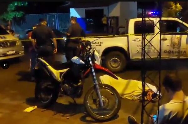 Otro motociclista muerto: Colectivo se llevó por delante a un karai que cayó de su biciclo