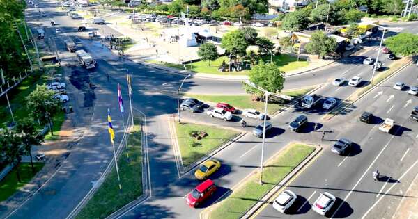 La Nación / Paraguay está “en el camino correcto hacia el éxito”, dicen