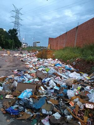 Asunción: basural en las inmediaciones del puente Héroes del Chaco - Nacionales - ABC Color