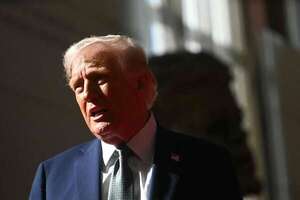 Trump pide a indocumentados que se “autodeporten” antes de ser arrestados - Mundo - ABC Color