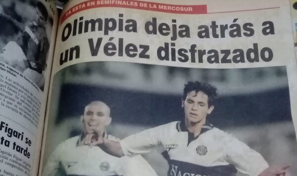 Versus / La vez que Vélez enfrentó a Olimpia con la camiseta de Cerro Porteño