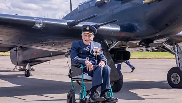 Fallece a los 105 años John Hemingway, el último piloto de la Batalla de Inglaterra