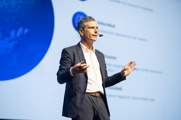 Felipe de Stefani analiza el impacto de la inteligencia artificial en los negocios en el Top of Mind 2025 | Locales | 5Días