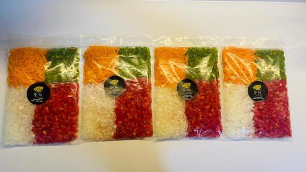 Vende a full verduras picadas “para los que no tienen tiempo”