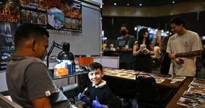 La Nación / Asombra en Tailandia un tatuador de solo 9 años