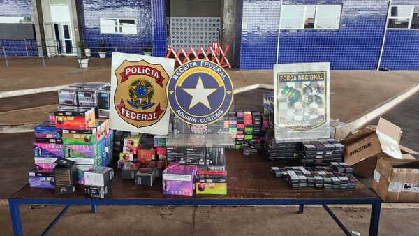 Requisan cigarrillos electrónicos en el Puente de la Amistad - La Clave