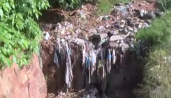 Vecinos de Ñemby impulsan limpieza de arroyo en Mbocayaty - SNT