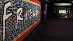 Una exposición en Madrid permite tomar un café en el Central Perk de Friends