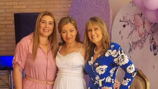 Diputada le festejó sus "quince" a la empleada de su casa