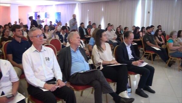 Seminario de la Gobernación de Itapúa promueve el desarrollo regional a través de sus "tesoros" locales