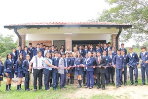 Gobernación de Guairá sigue inaugurando obras en instituciones educativas