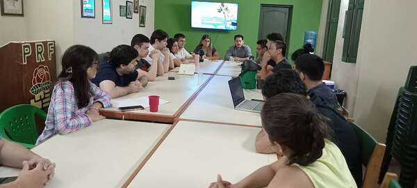 Jóvenes opositores respaldan marcha contra la corrupción, la narcopolítica y el crimen organizado - Política - ABC Color