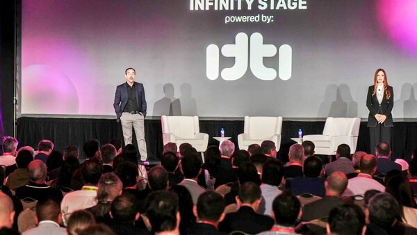 Empresa paraguaya recibe el Oro en los Premios Fintech Américas