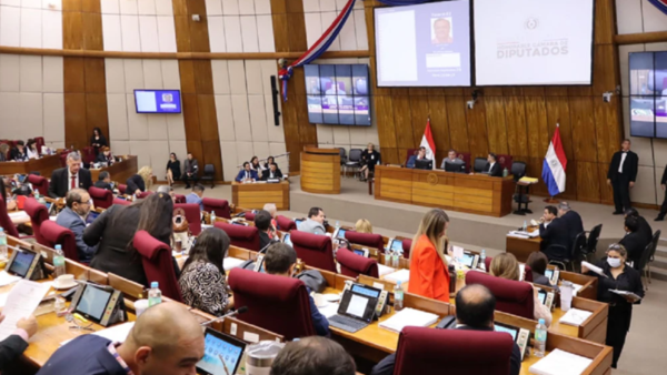 Diputados ratifican prohibición de vender vapes a menores de edad