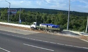 Camión usa rampa de emergencia y evita un accidente en Pedrozo – Prensa 5