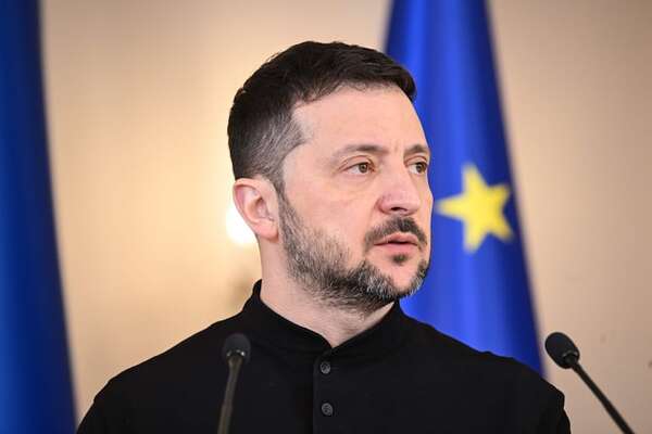 Zelenski confirma que hablará hoy con Trump sobre tregua parcial aceptada por Rusia - Mundo - ABC Color