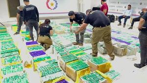 Incautan otro bus de “narco-turismo” en Caacupé - Unicanal