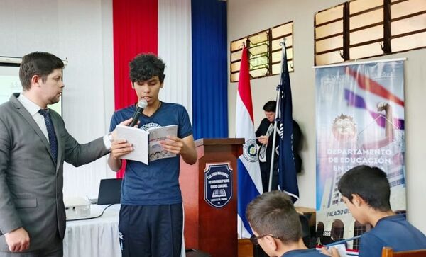 Instruyeron en sus derechos a alumnos de Santa Fe del Paraná y Mbaracayú