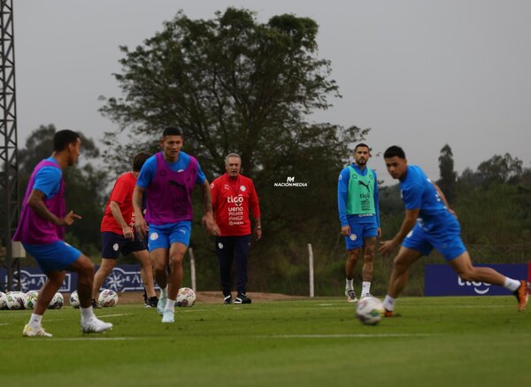 Versus / El once que probó Gustavo Alfaro pensando en el duelo ante Chile