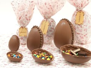 El Centro de Participación Vecinal de Encarnación invita a la comunidad a aprender a hacer huevos de chocolate para la Pascua.