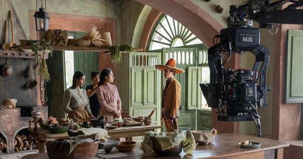 La Nación / Netflix invertirá USD 1.000 millones en México