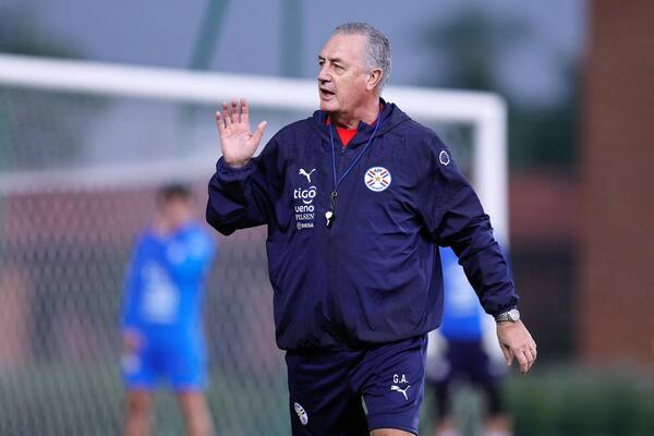"Si queremos sacar adelante el partido más que nunca tenemos que ser Paraguay" - Unicanal