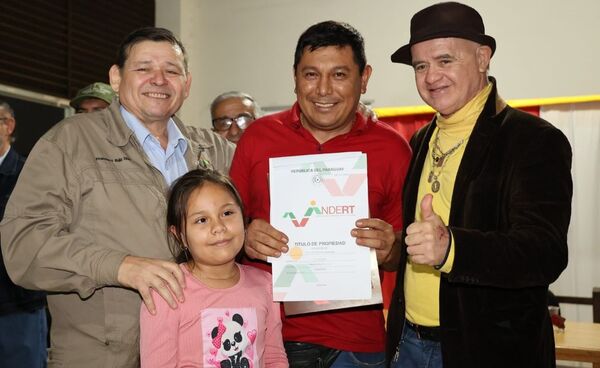 Amplio respaldo de la opinión pública a la titulación masiva de tierras de la reforma agraria