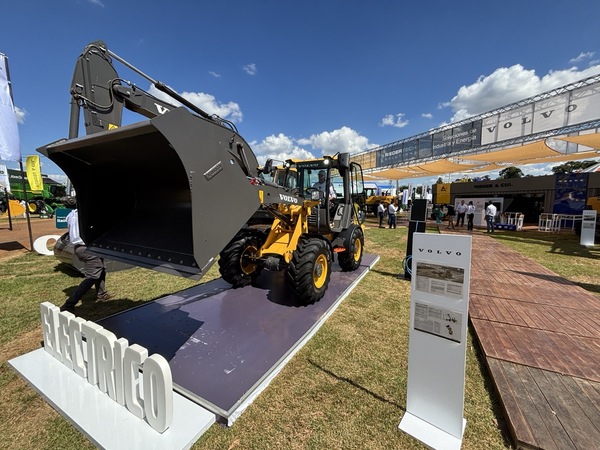 Rieder & Cia. lanza la Volvo L25 Electric en Innovar 2025