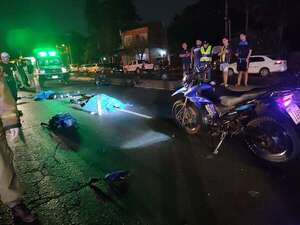 Fiscalía pide sobreseer a inspectores de Caminera y culpa a motociclistas que murieron - Policiales - ABC Color