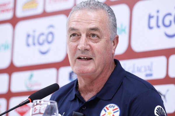 Alfaro: «Estamos intentando hacer realidad el sueño de todo un país» • PARAGUAY TV