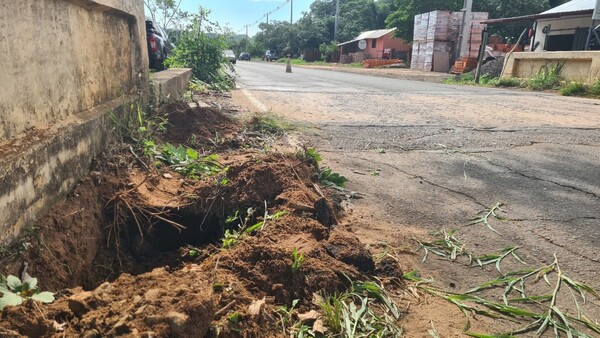 Guairá: Calamitoso estado de asfalto obliga a declarar emergencia vial